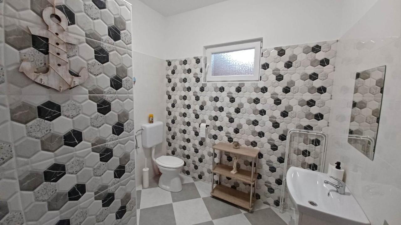 Milla Apartmanok Eger Exterior foto